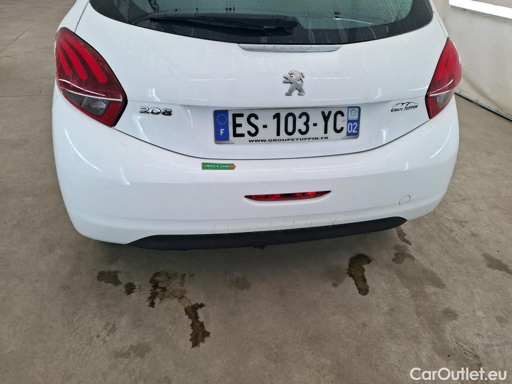  Peugeot  208  Affaire Premium 1.2 PureTech 80CV BVM5 E6 #1