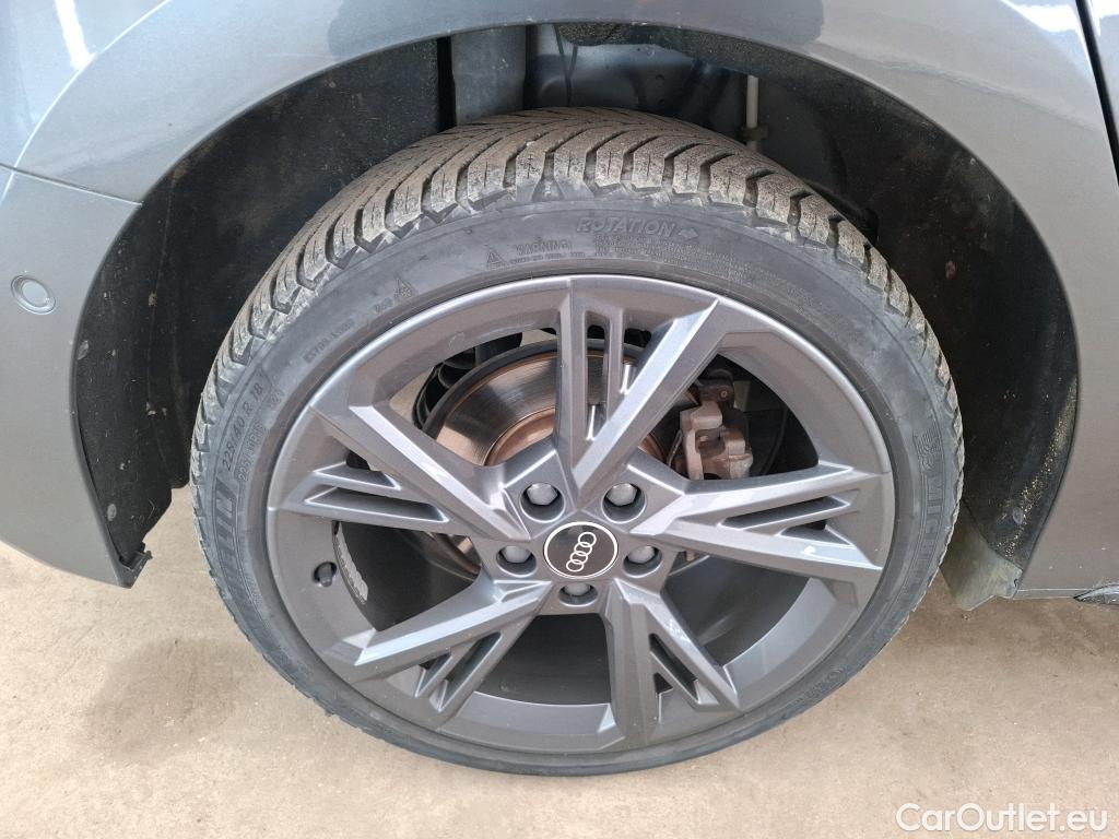  Audi  A3  Sportback 40 TFSI e S line 1.4 TFSI 205CV BVA6 E6d #5