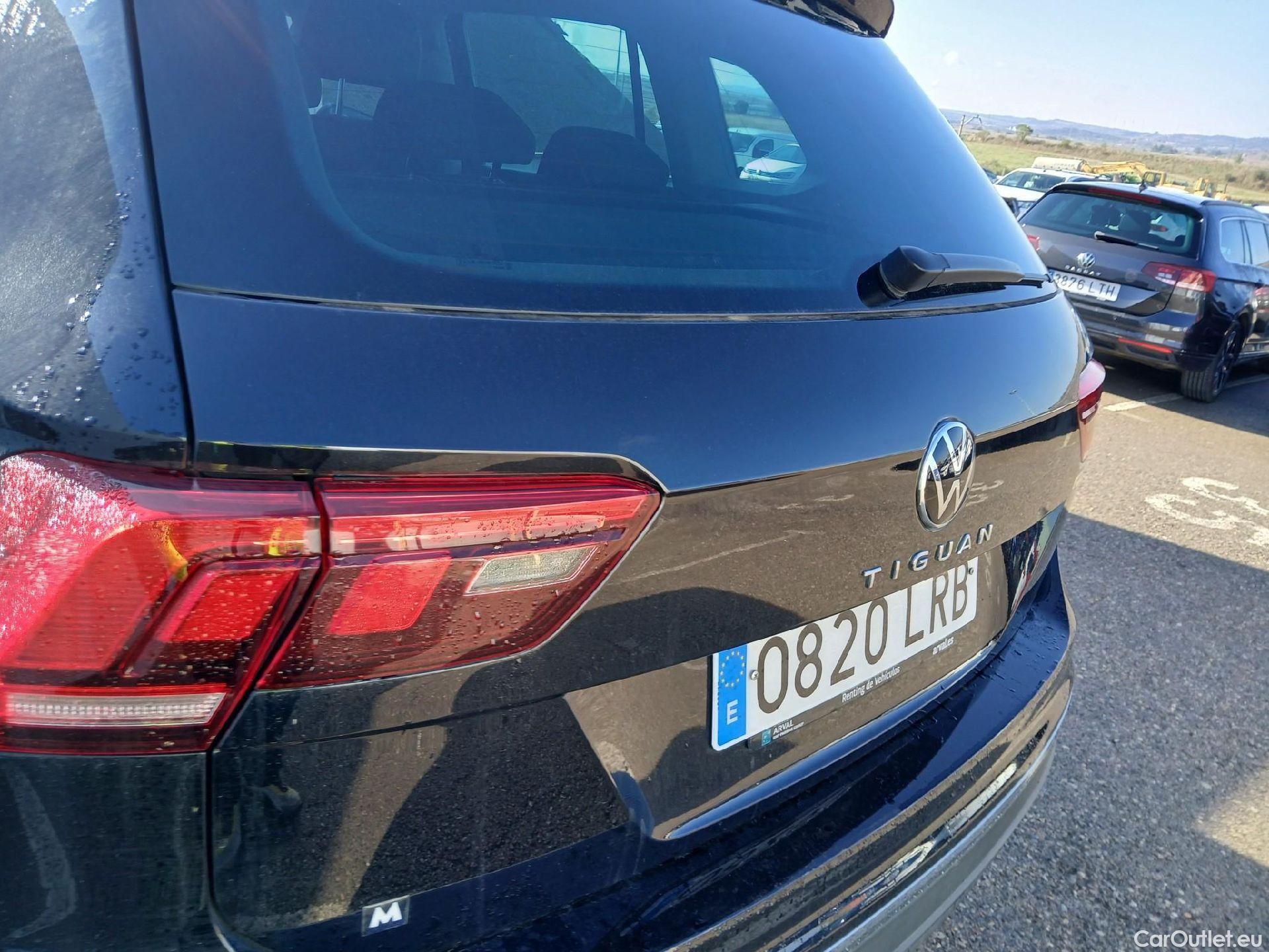  Volkswagen  Tiguan VOLKSWAGEN  / 2020 / 5P / todoterreno Life 2.0 TDI 110kW (150CV) DSG (AC2) #18