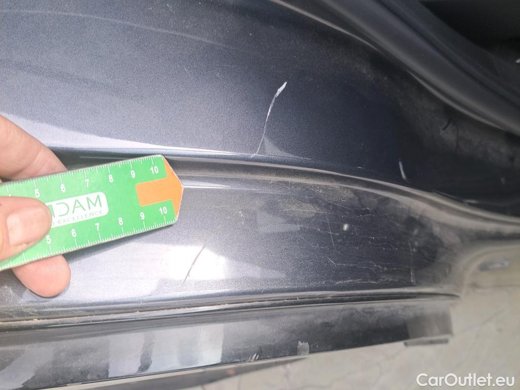  Honda  HR-V HONDA  / 2021 / 5P / todoterreno 1.5 i-MMD Advance 4x2 #23