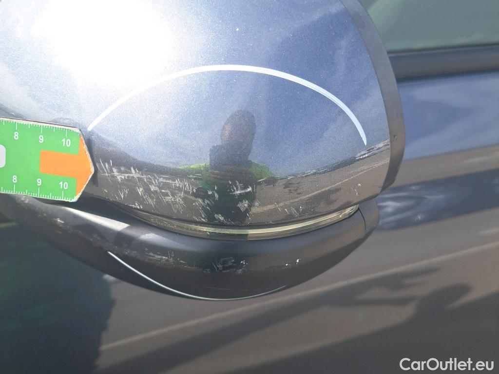  Honda  HR-V HONDA  / 2021 / 5P / todoterreno 1.5 i-MMD Advance 4x2 #37