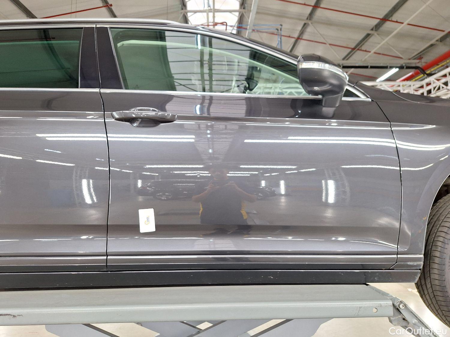  Volkswagen  Passat VW,  Variant '14, Volkswagen  Variant 1.6 TDI Comfortline Busi #17