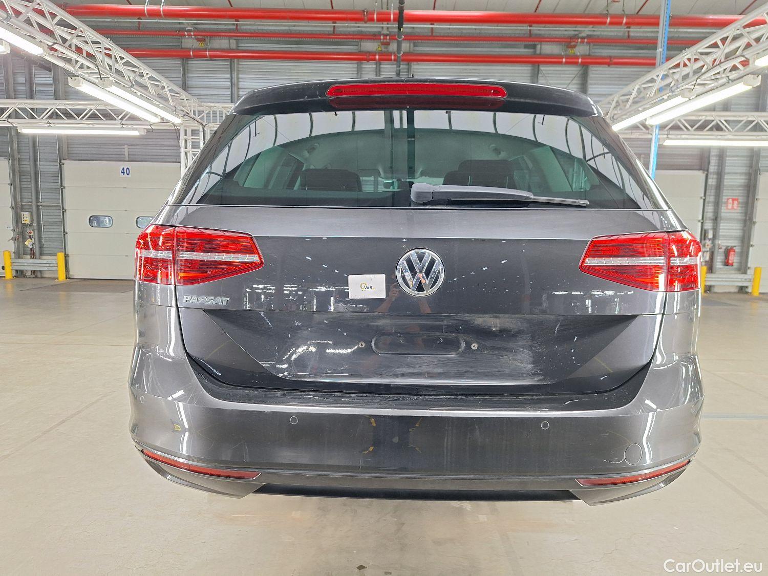  Volkswagen  Passat VW,  Variant '14, Volkswagen  Variant 1.6 TDI Comfortline Busi #35