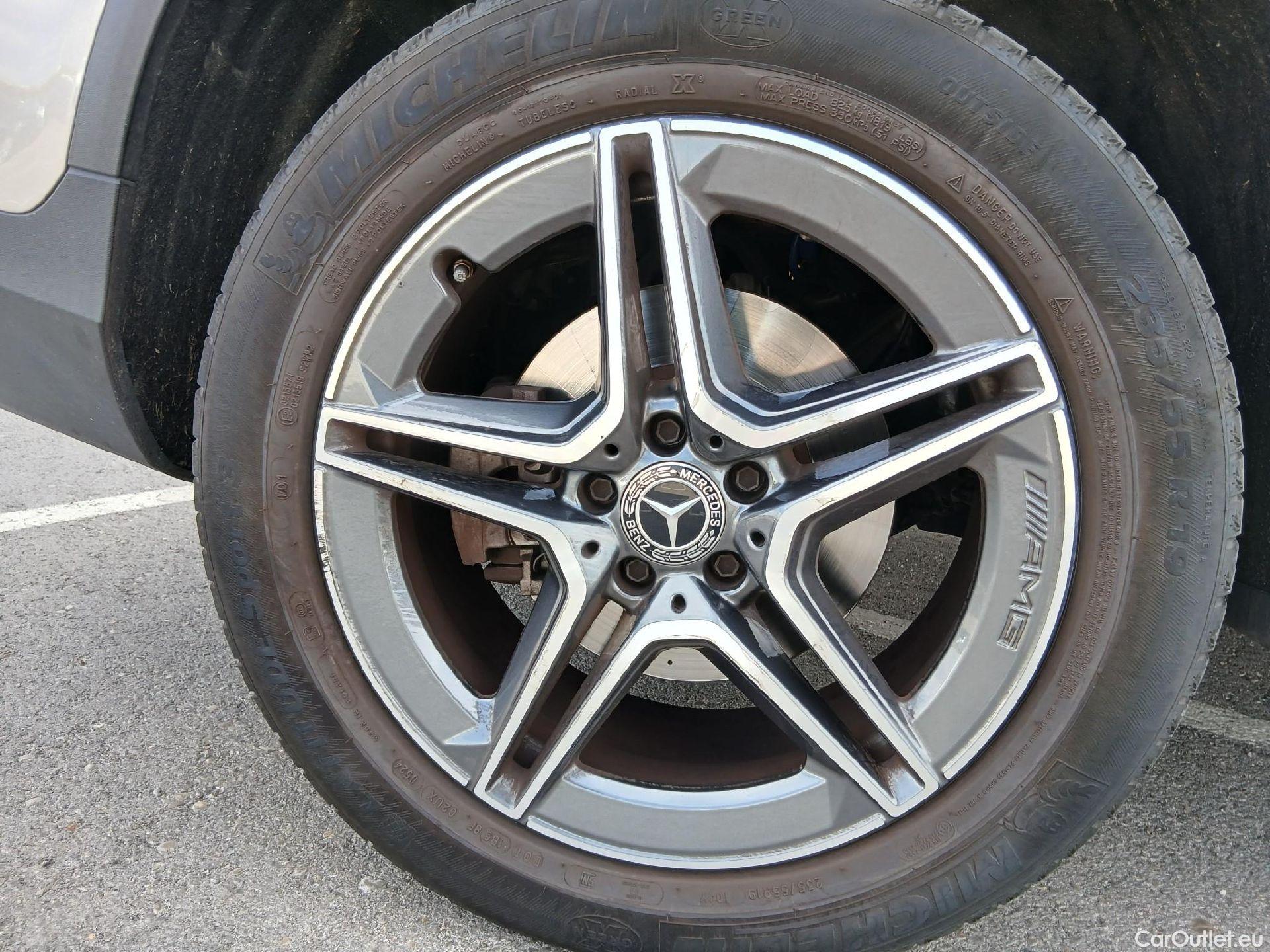  Mercedes  G-Klasee MERCEDES-BENZ Clase GLC / 2019 / 5P / todoterreno GLC 300 de 4MATIC #43
