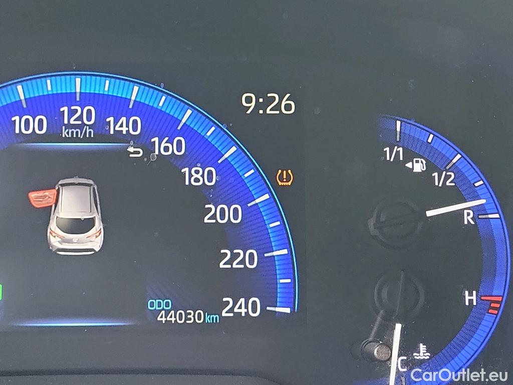  Toyota  Corolla TOYOTA  1.8 125H ACTIVE TECH E-CVT #29