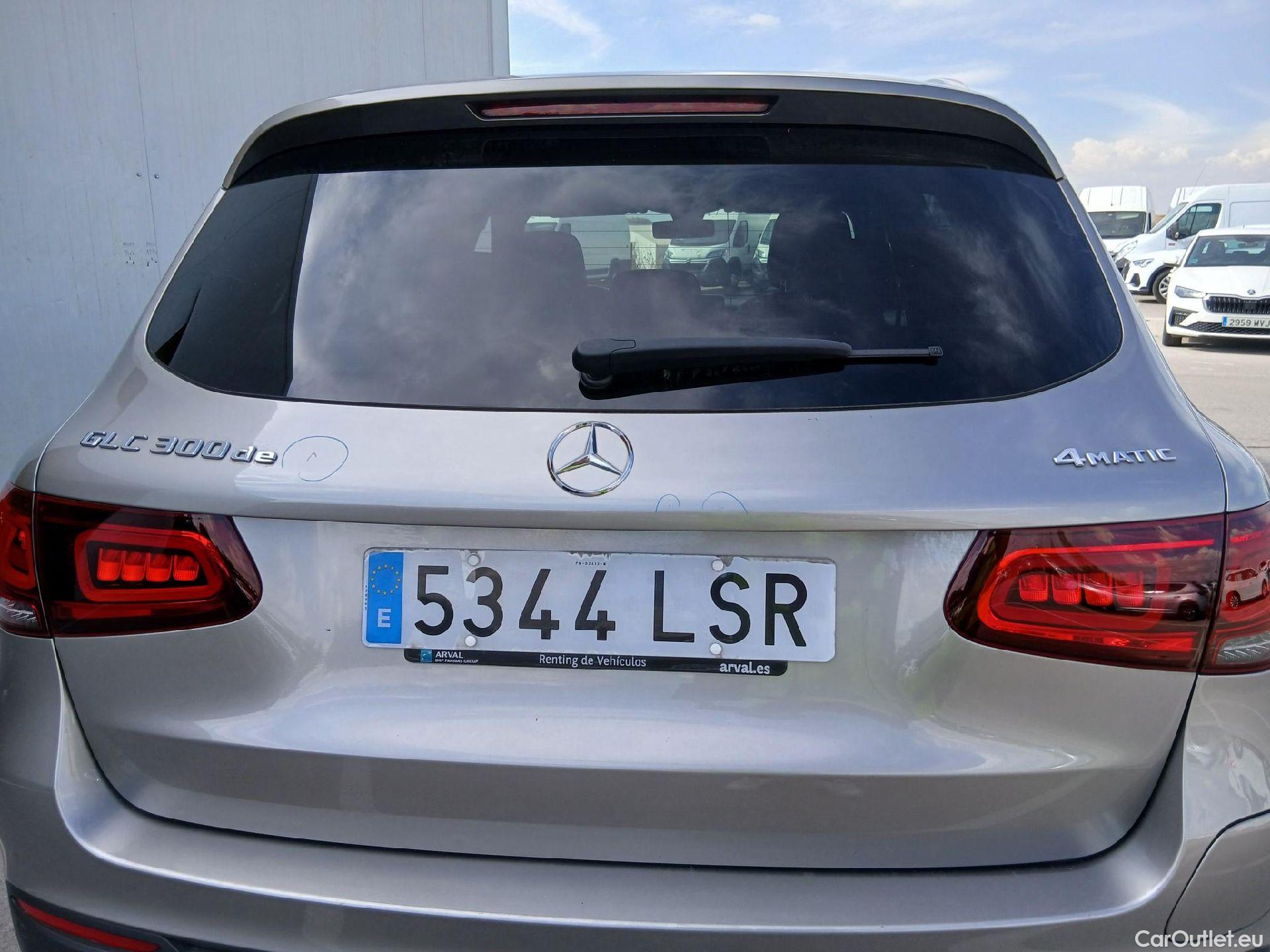  Mercedes  G-Klasee MERCEDES-BENZ Clase GLC / 2019 / 5P / todoterreno GLC 300 de 4MATIC #27