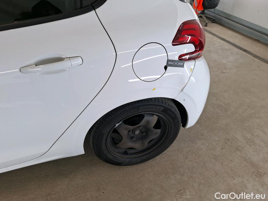  Peugeot  208  Signature 1.2 PureTech 80CV BVM5 E6dT #5