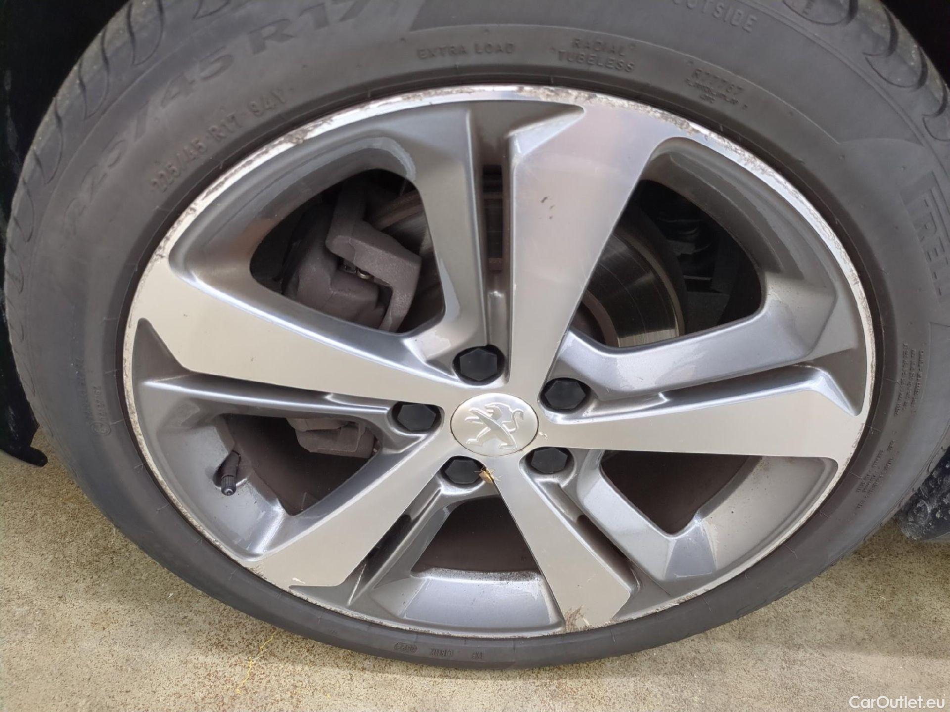  Peugeot  308  GT Line 1.2 PureTech 130CV BVA8 E6d #16