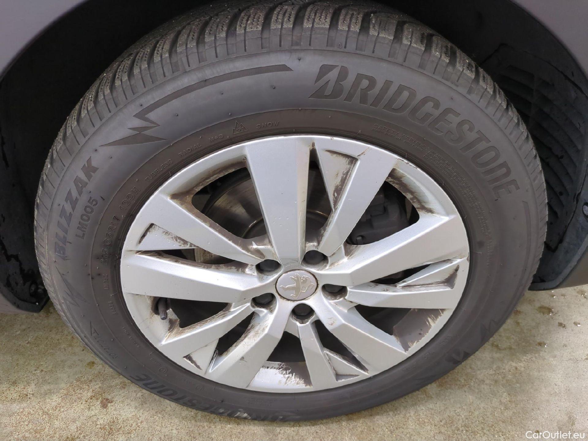  Peugeot  3008  Active Business 1.2 PureTech 130CV BVA8 E6d #8