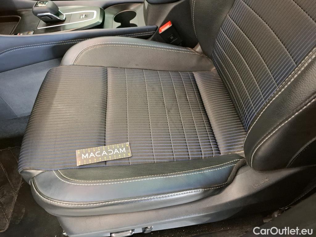  Nissan  Qashqai NISSAN  / 2021 / 5P / Crossover 1.3 MHEV 158ch Xtronic Tekna #1