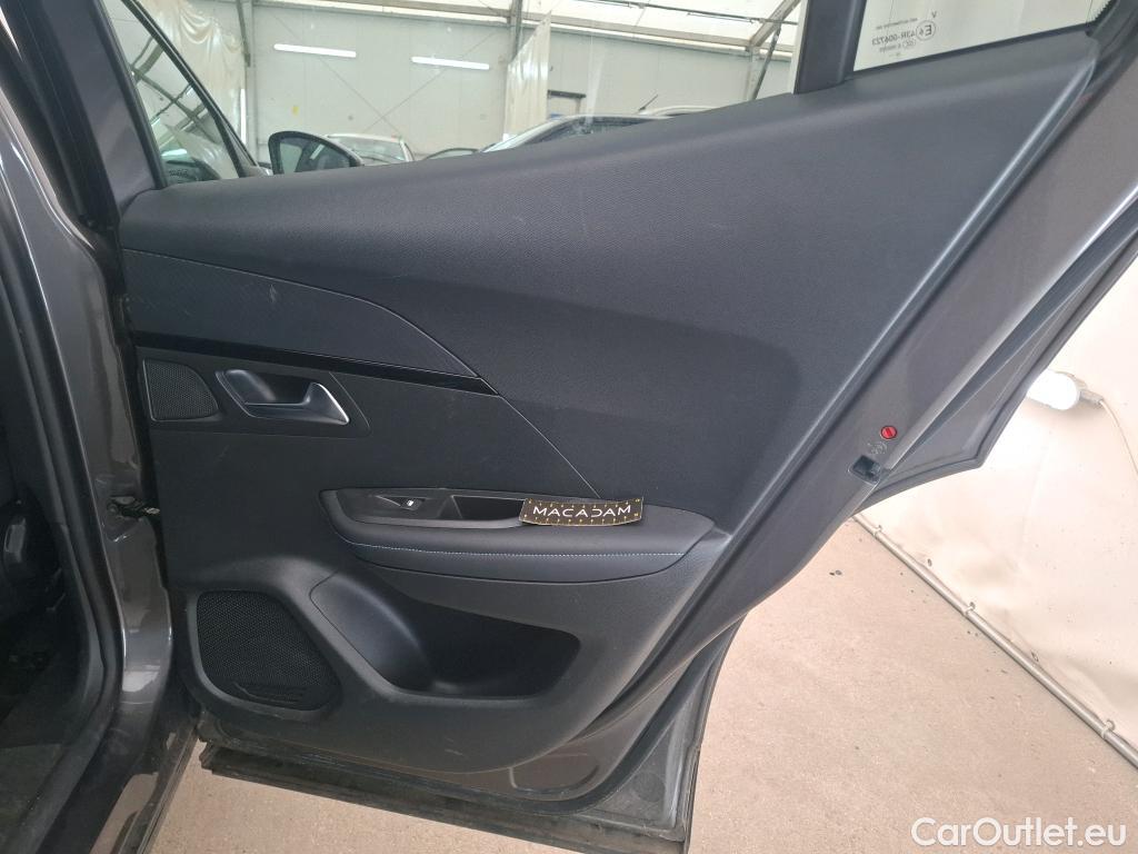  Peugeot  2008  Allure Business 1.2 PureTech 130CV BVA8 E6d #33