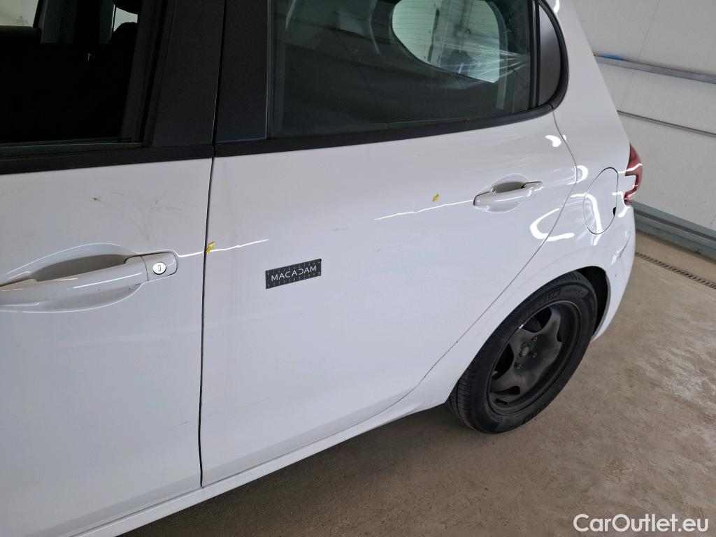  Peugeot  208  Signature 1.2 PureTech 80CV BVM5 E6dT #7