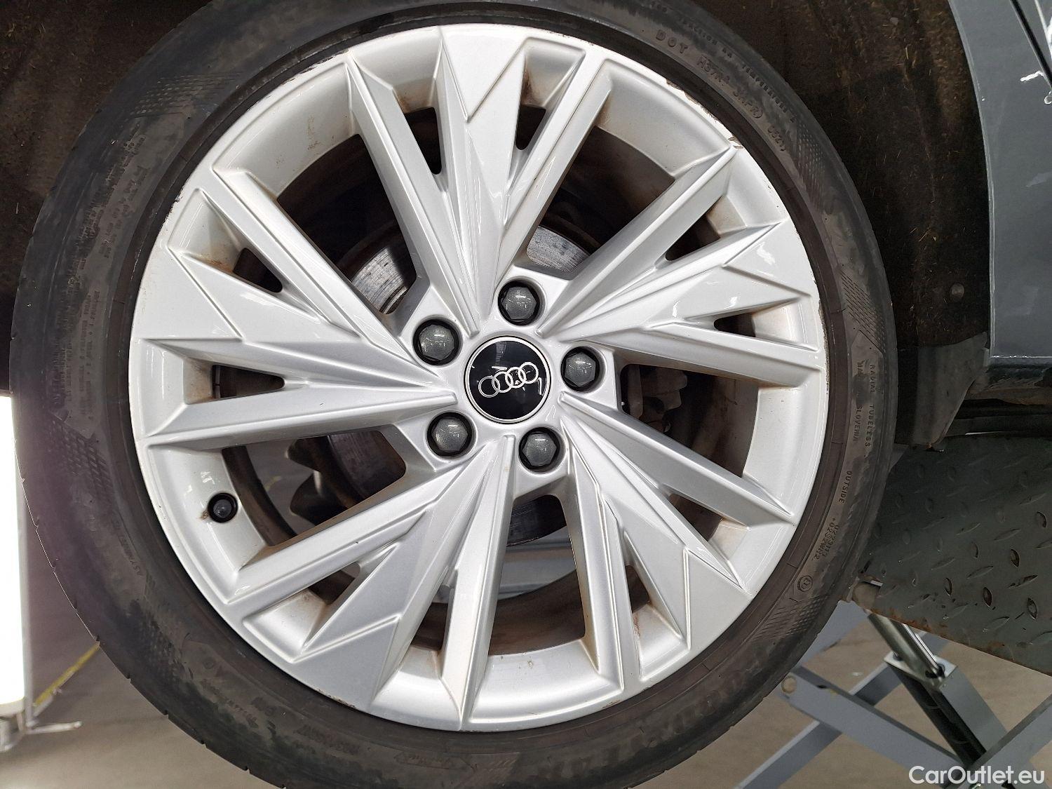  Audi  A3 Audi,  SB '20, Audi  Sportback 1.4 40 TFSI e S Line 5d #4