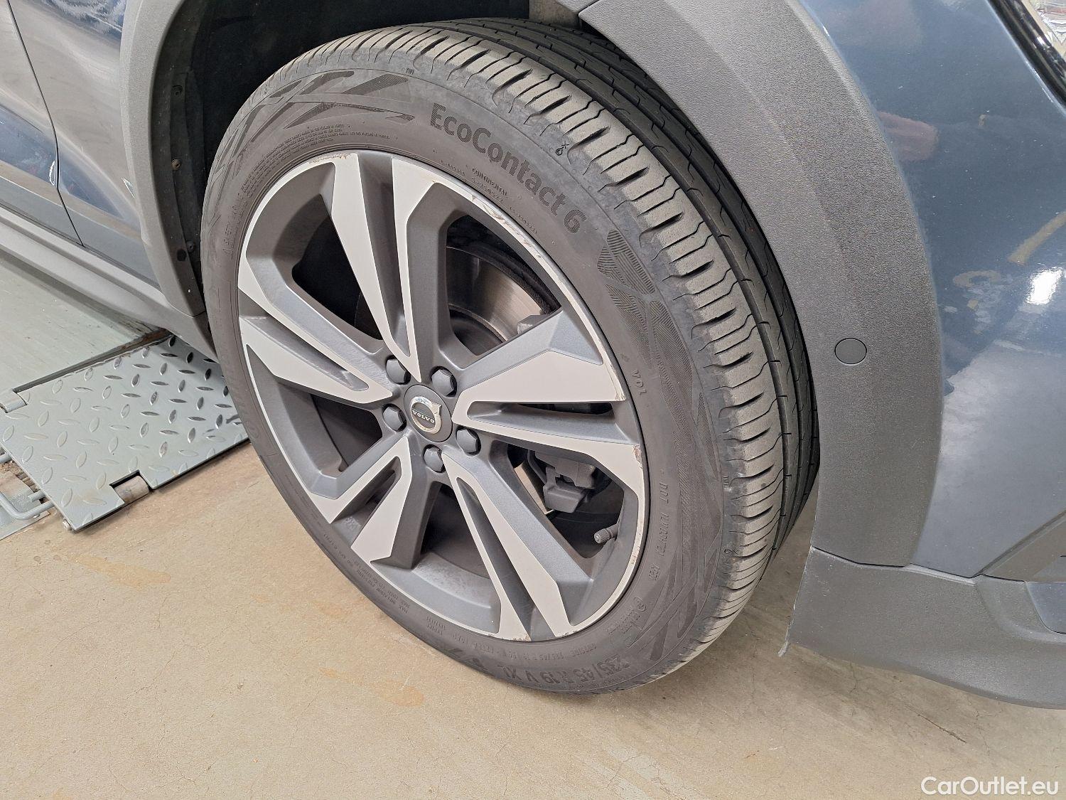  Volvo  V60 Volvo,  '18, Volvo  Cross Country D4 4x4 Geartronic Cross Co #46
