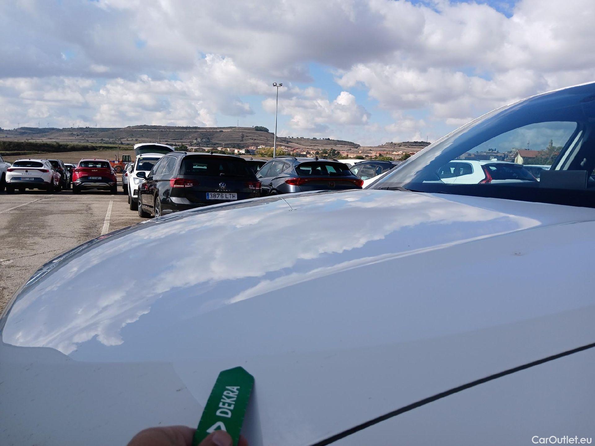  Audi  Q2 AUDI  / 2016 / 5P / todoterreno Sport 30 TFSI 85kW (116CV) CX #3