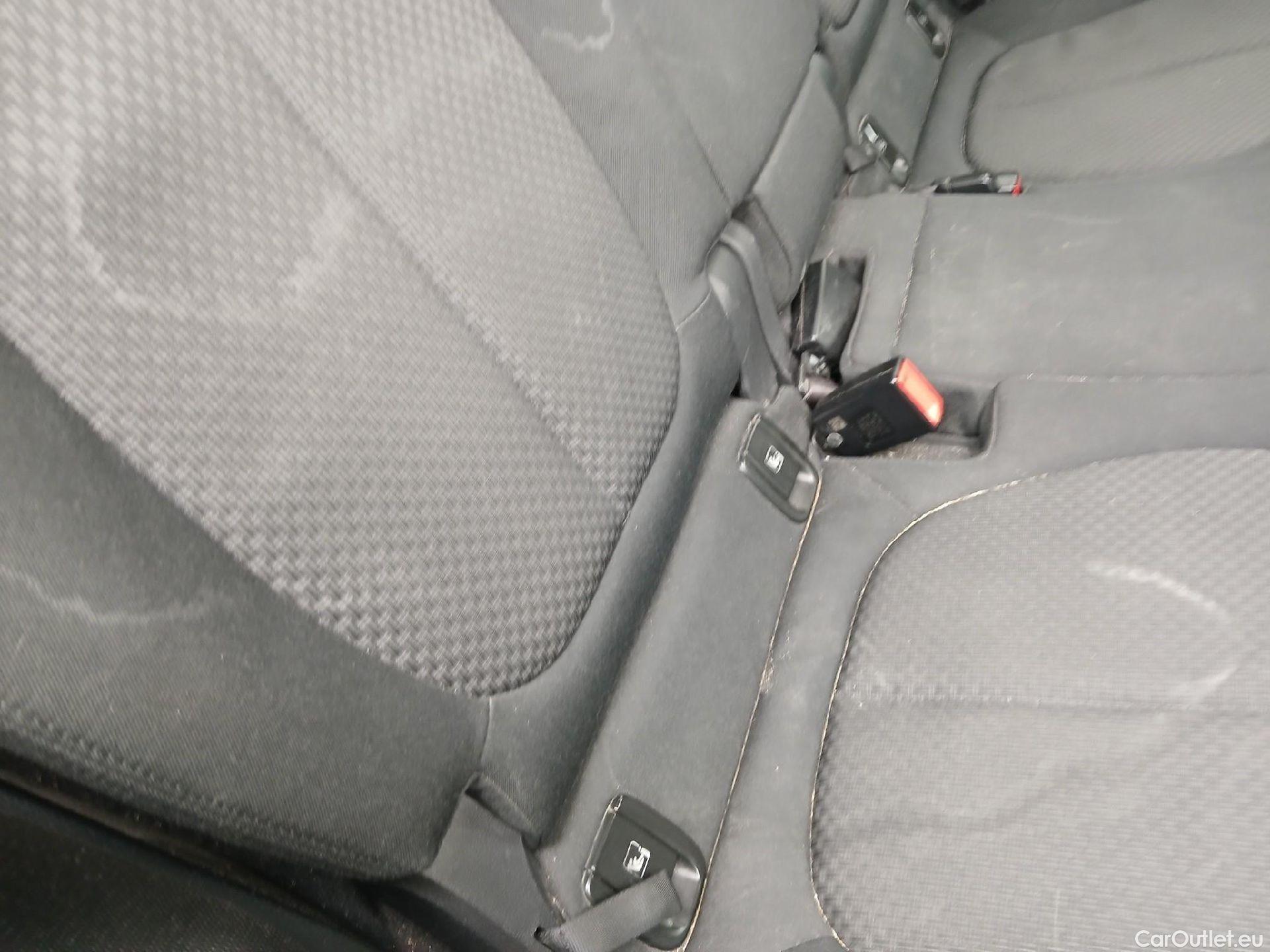  Bmw  X1 BMW  / 2019 / 5P / todoterreno sDrive16d Business #3
