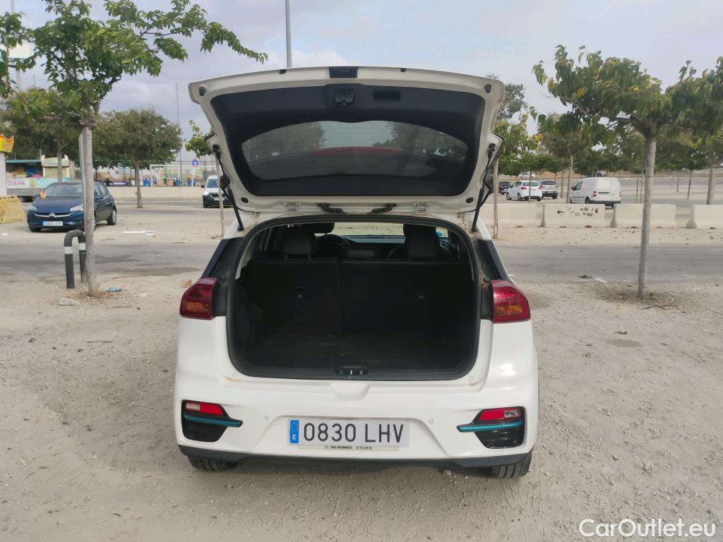  KIA  Niro  e- Emotion #1