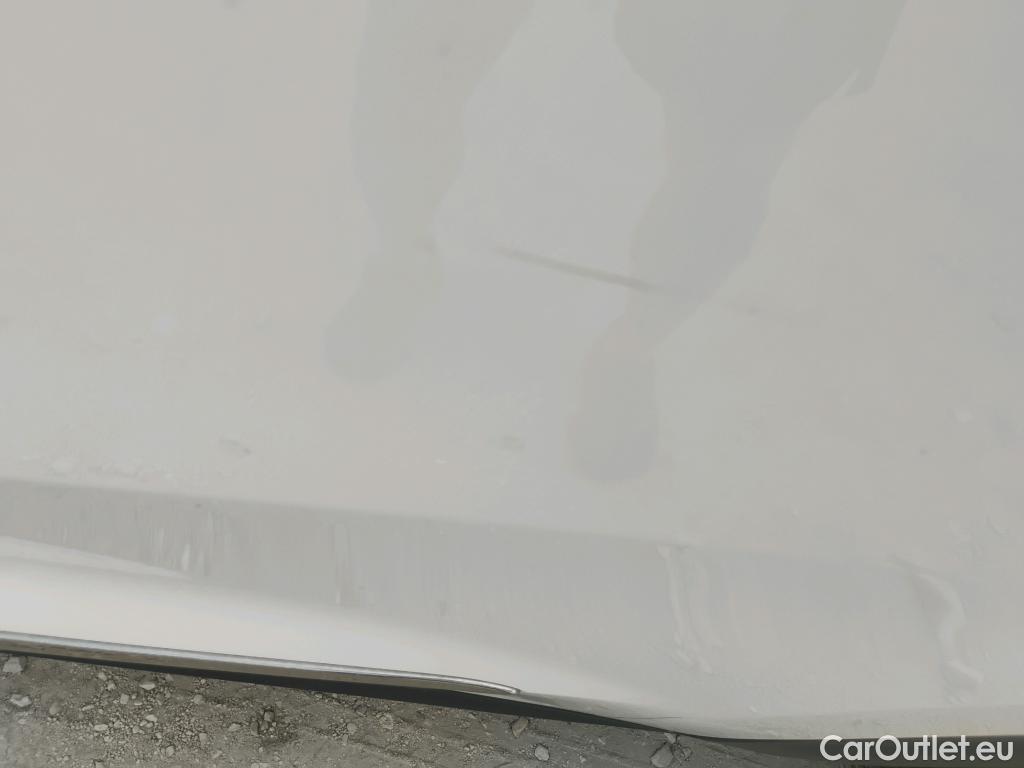  KIA  Niro  e- Emotion #10