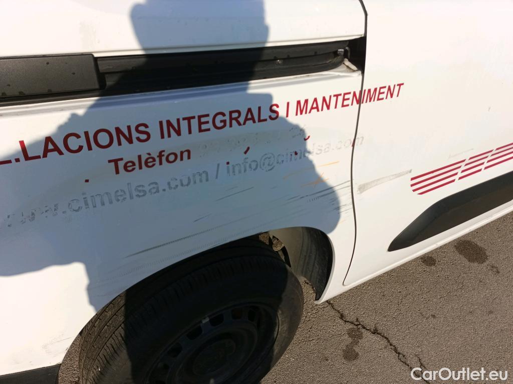  Citroen  Berlingo CITROEN  / 2018 / 3P / furgón derivado de turismo Talla M BlueHDi 100 CONTROL (AC) #1