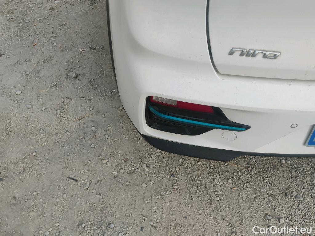  KIA  Niro  e- Emotion #20