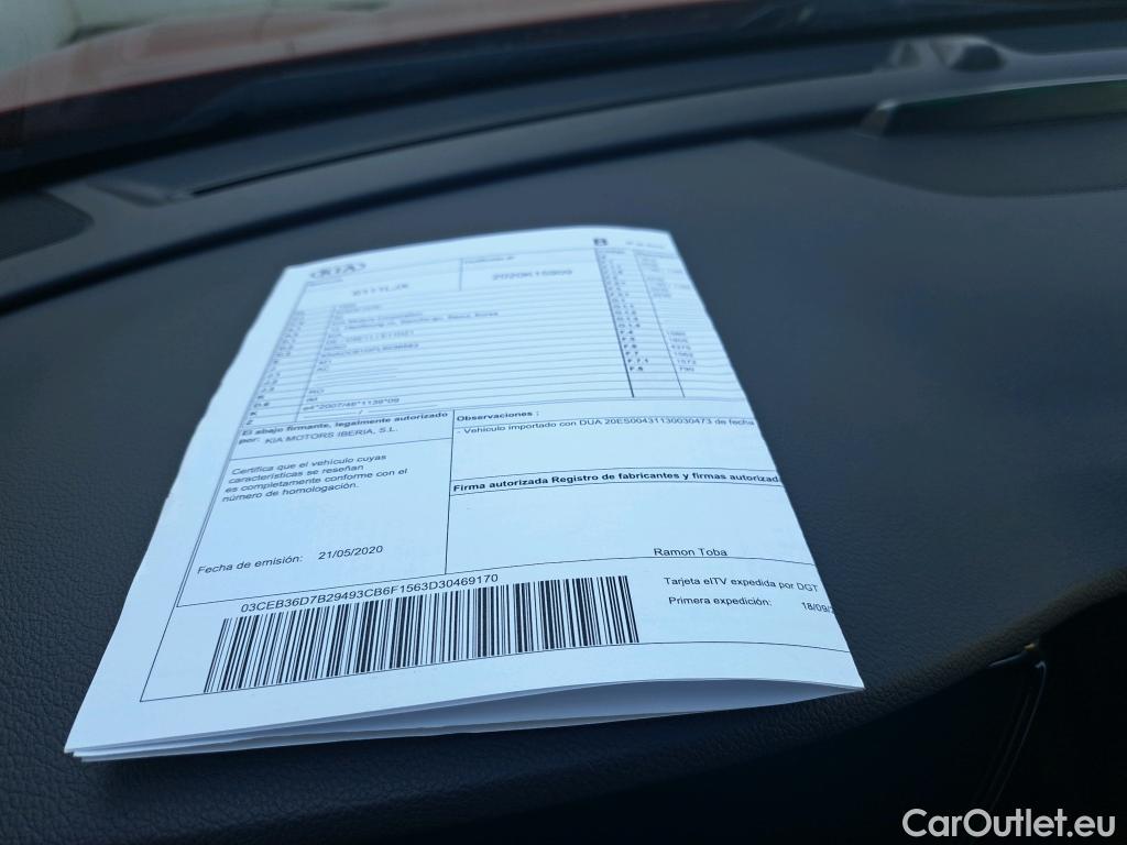  KIA  Niro  e- Emotion #6