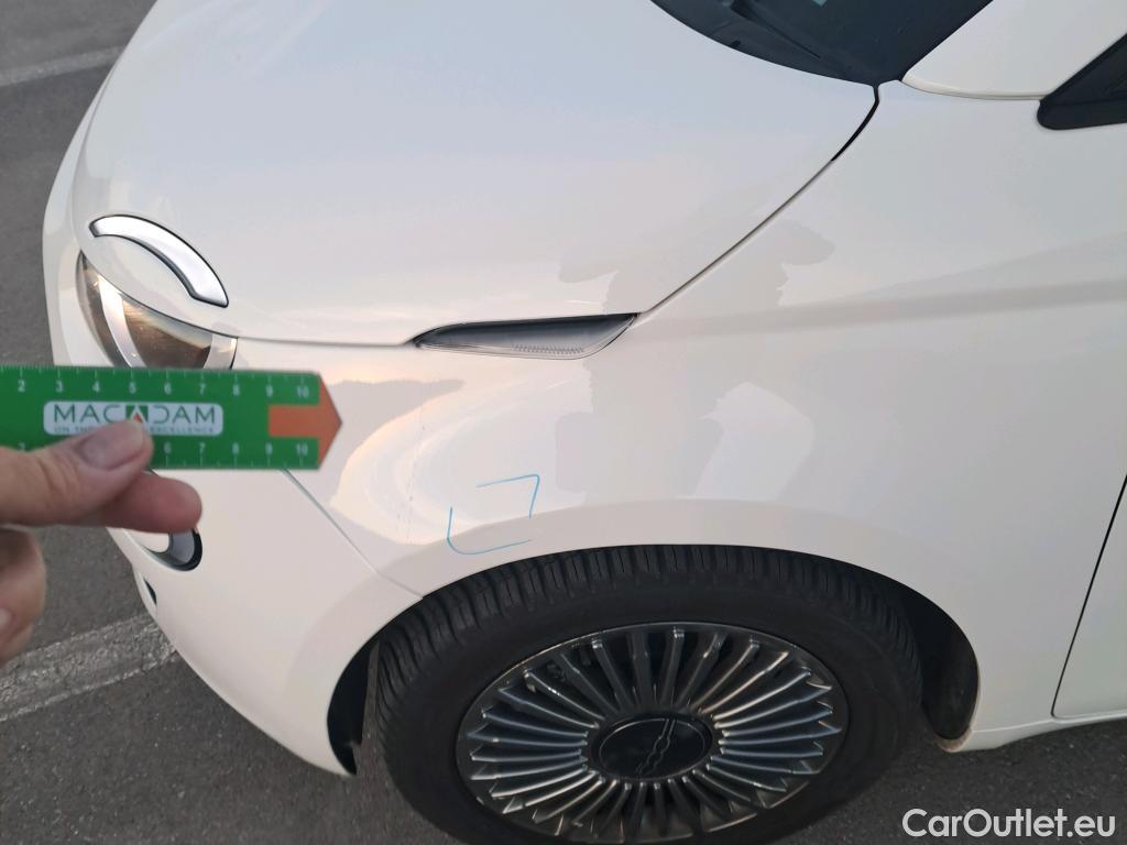  Fiat  500  e Icon 42kWh #9
