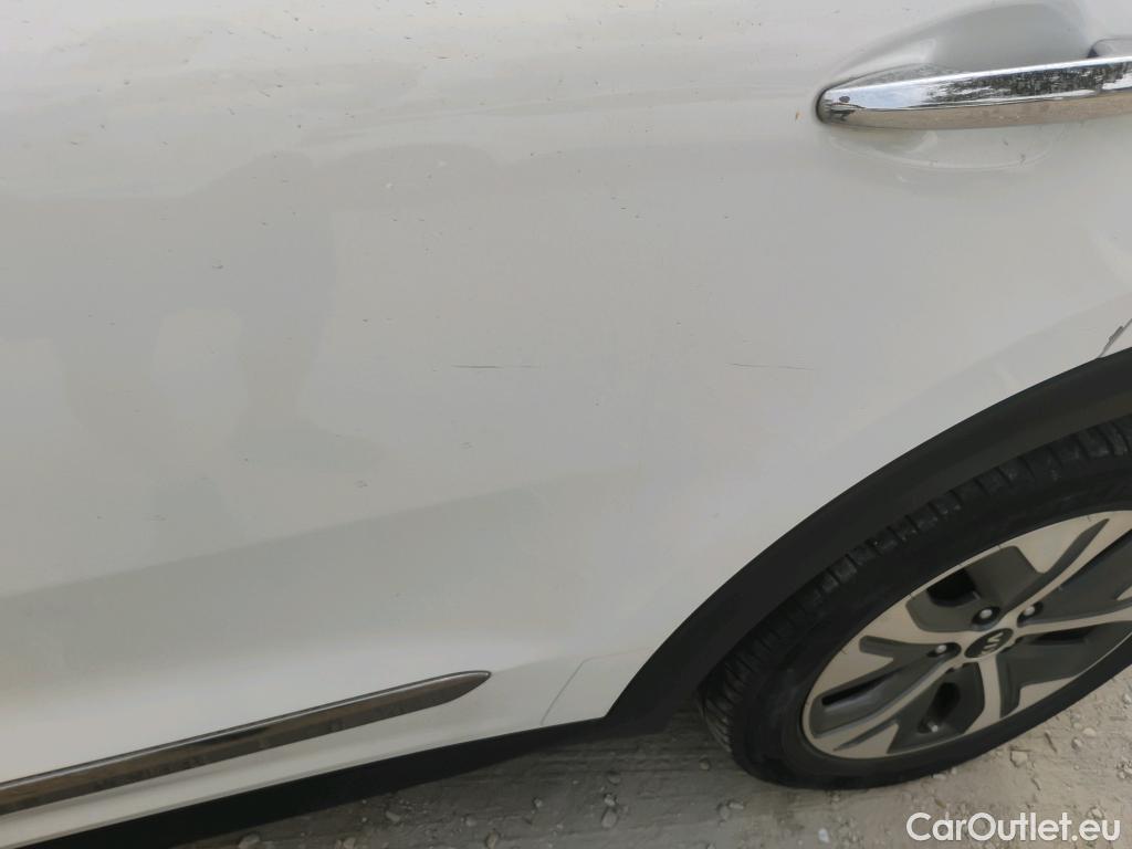  KIA  Niro  e- Emotion #6