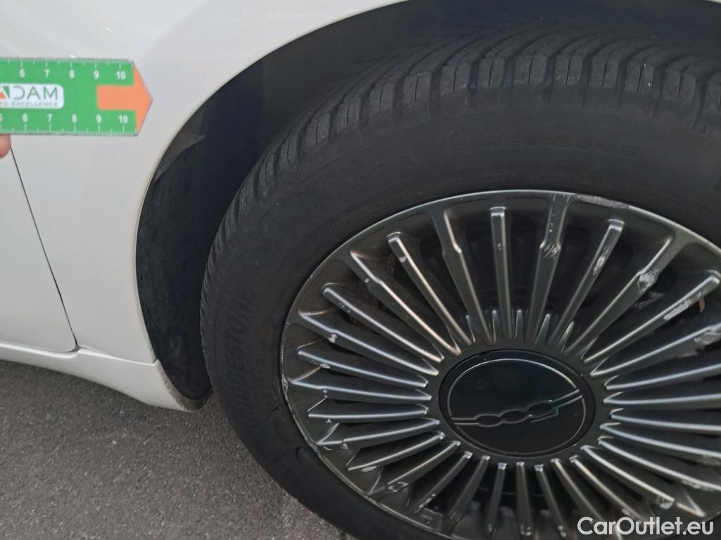  Fiat  500  e Icon 42kWh #11