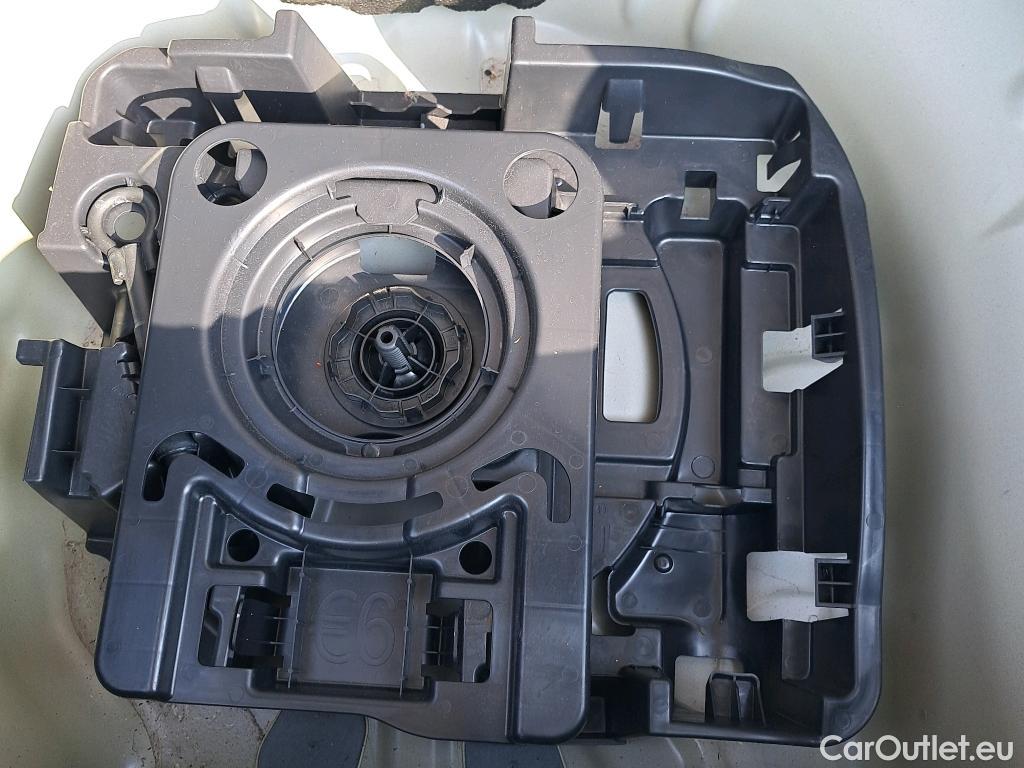  Citroen  C3  Feel 1.5 BlueHDi 100CV MT6 E6d #4