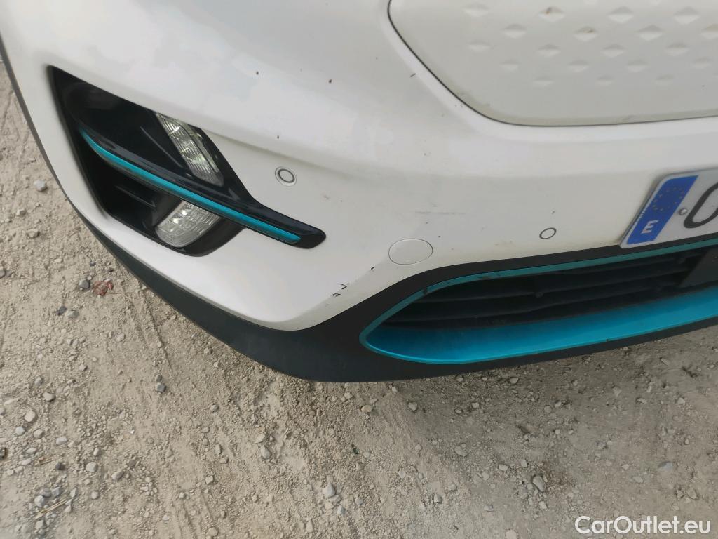  KIA  Niro  e- Emotion #15