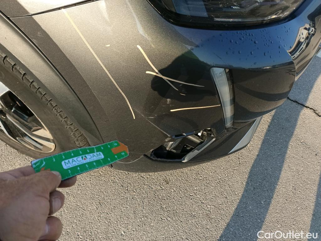  Peugeot  2008 PEUGEOT  / 2019 / 5P / todoterreno Allure Pack Puretech 130 S&S EAT8 (AC2) #26