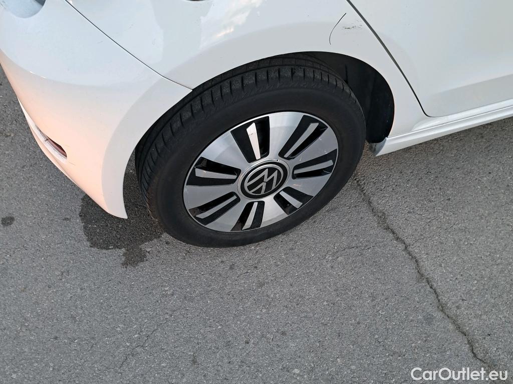  Land Rover  Discovery VOLKSWAGEN e-up! / 2016 / 5P / berlina con portón Style 61kW (83CV) (CX) #21