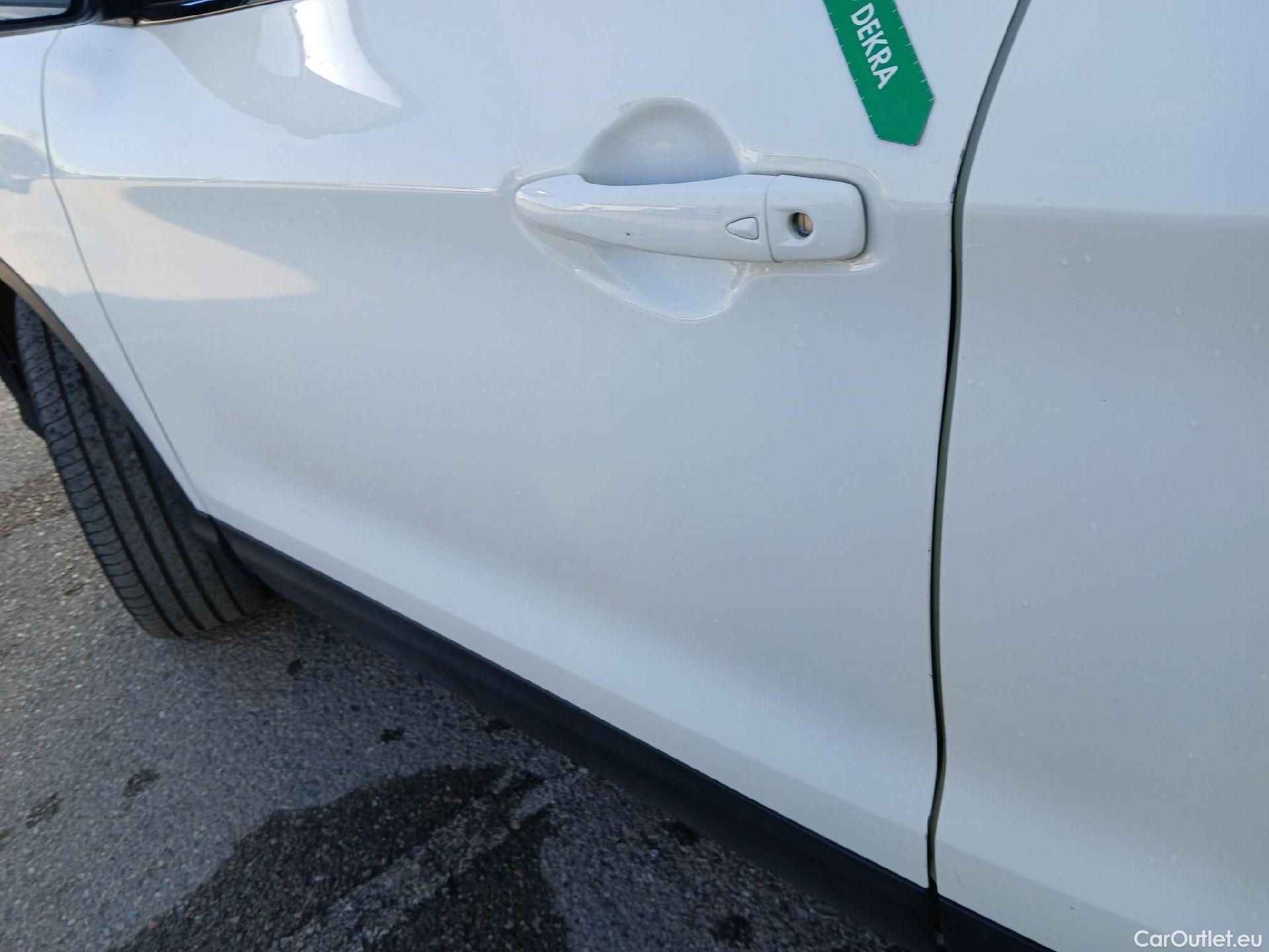  Nissan  Qashqai NISSAN  / 2017 / 5P / todoterreno dCi 150CV (110kW) N-CONNECTA (AC) #11