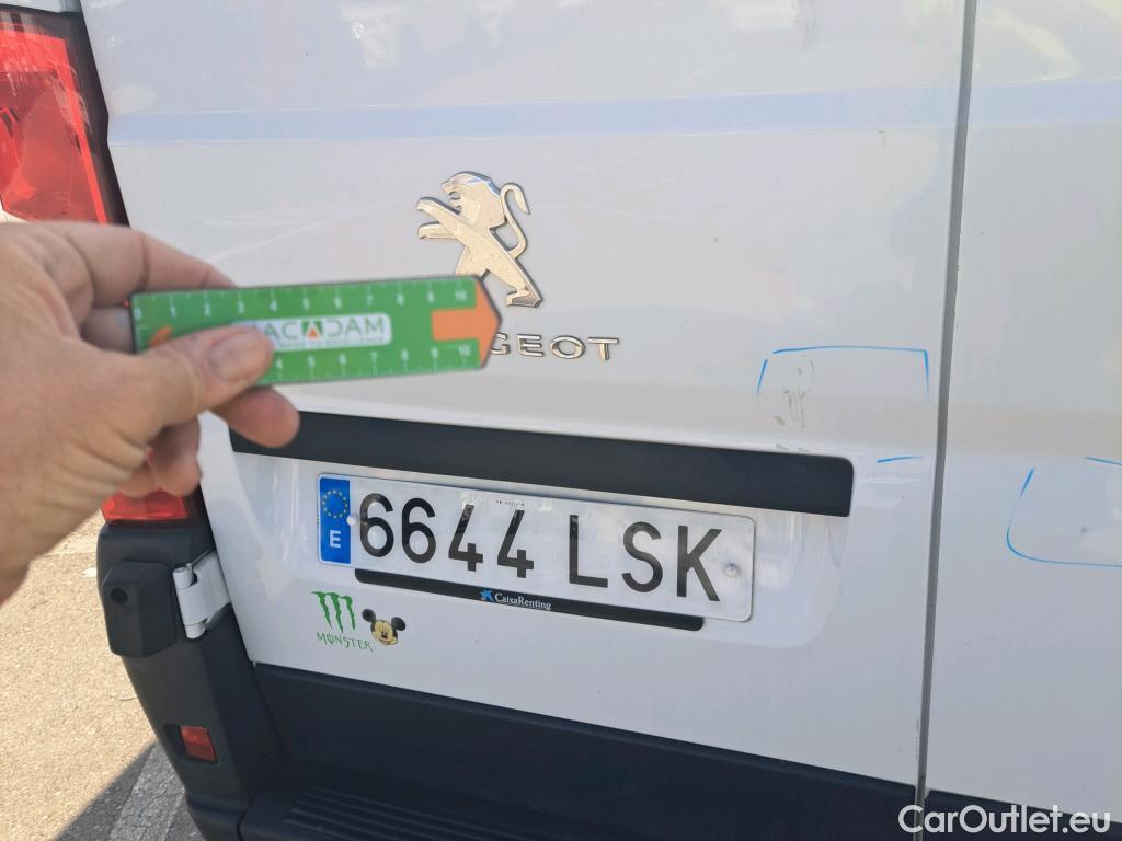  Peugeot  Boxer PEUGEOT  / 2014 / 4P / furgón 333 L2 H1 BHDI 103kW (140CV) S&S 6 V. M (AC) #22