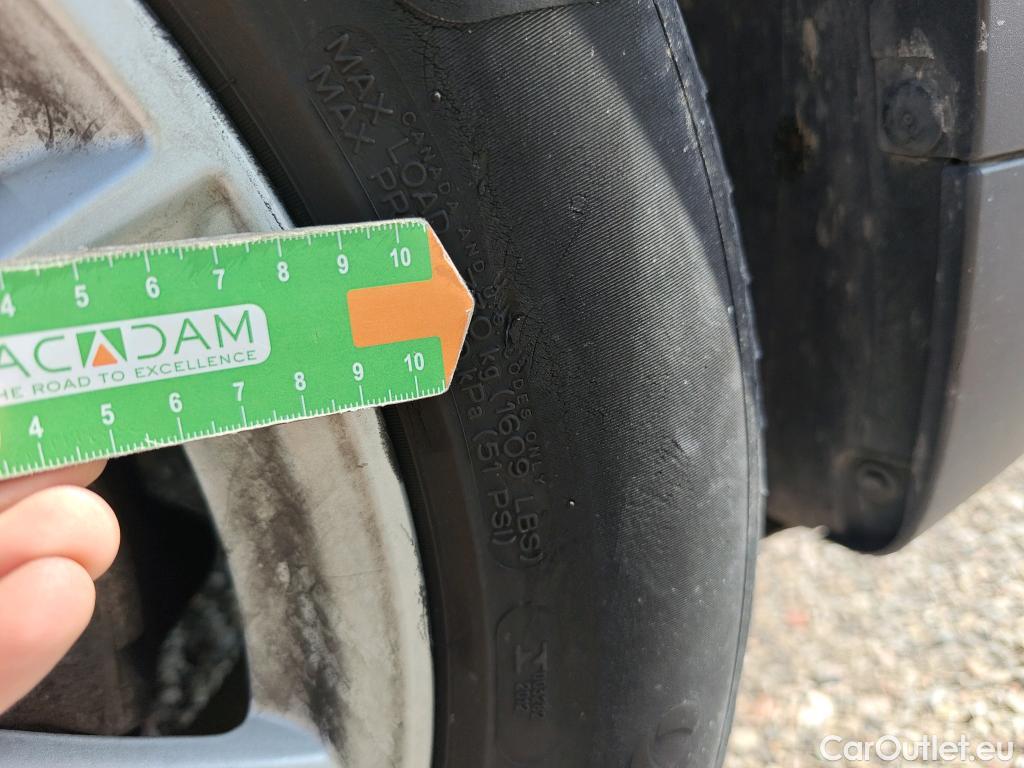  Bmw  X1 BMW  / 2019 / 5P / todoterreno sDrive16d Business #7