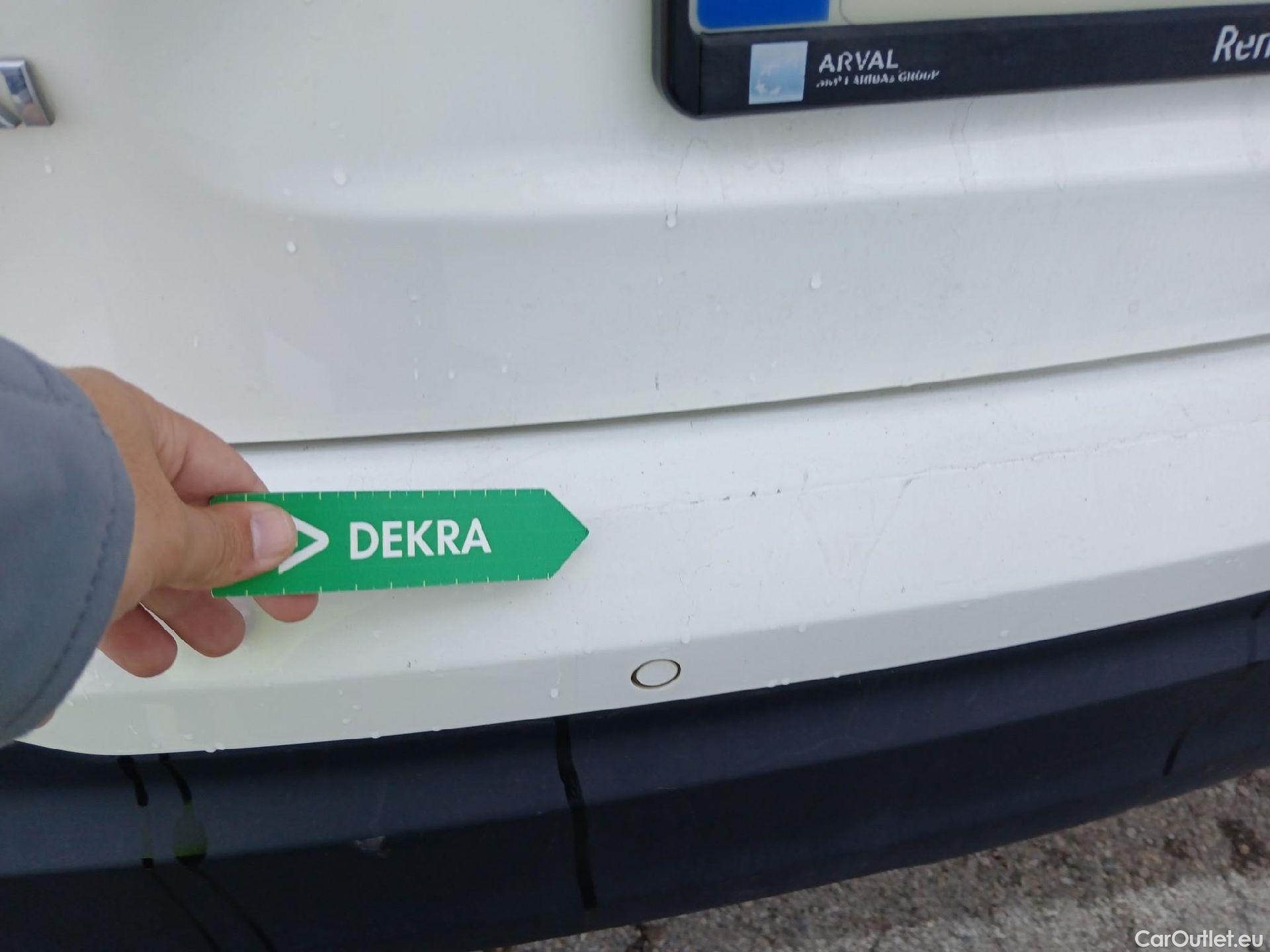  Nissan  Qashqai NISSAN  / 2017 / 5P / todoterreno dCi 150CV (110kW) N-CONNECTA (AC) #16