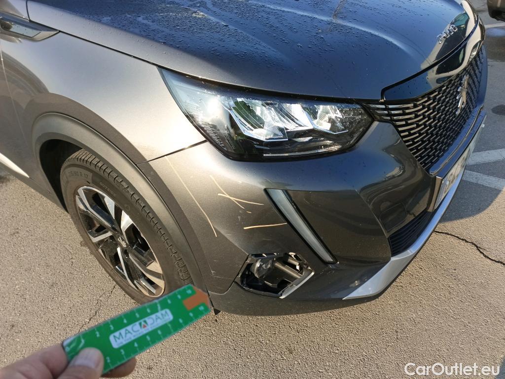  Peugeot  2008 PEUGEOT  / 2019 / 5P / todoterreno Allure Pack Puretech 130 S&S EAT8 (AC2) #25