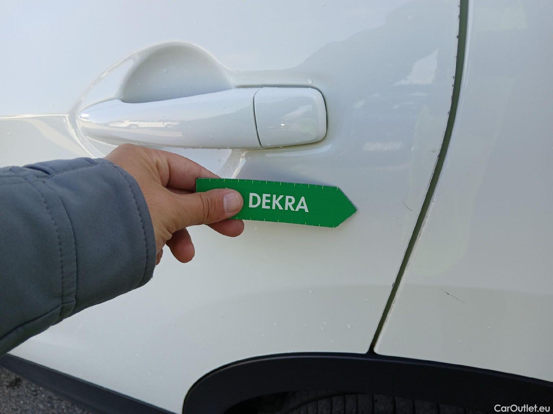  Nissan  Qashqai NISSAN  / 2017 / 5P / todoterreno dCi 150CV (110kW) N-CONNECTA (AC) #12
