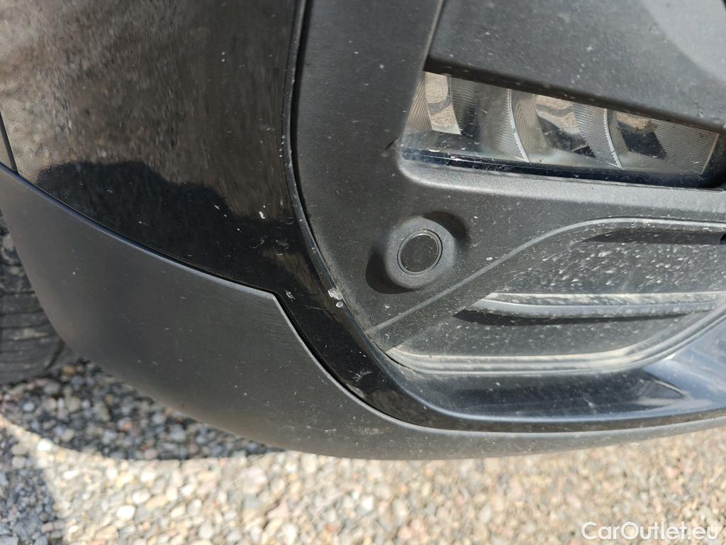  Bmw  X1 BMW  / 2019 / 5P / todoterreno sDrive16d Business #52