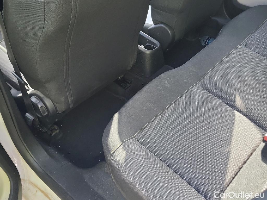  Land Rover  Discovery CITROEN C3 / 2020 / 5P / berlina con portón BlueHDi 75KW (100CV) S&S Live Pack #30