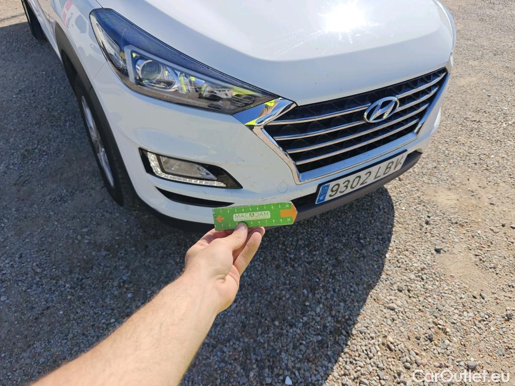  Hyundai  Tucson HYUNDAI  / 2018 / 5P / todoterreno 1.6 CRDI 85kW (116CV) 48V SLE 4X2(SP)(SL) #29