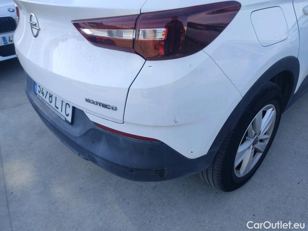  Opel   Grandland X OPEL / 2017 / 5P / todoterreno 1.5 CDTi Selective #9