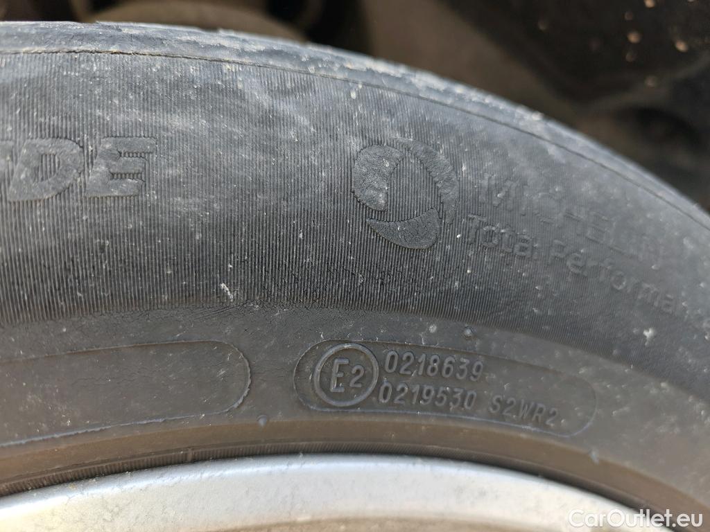  Bmw  X1 BMW  / 2019 / 5P / todoterreno sDrive16d Business #15
