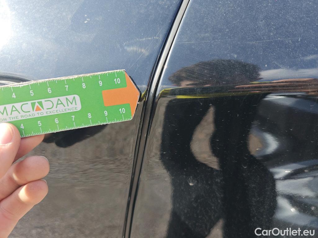  Bmw  X1 BMW  / 2019 / 5P / todoterreno sDrive16d Business #32