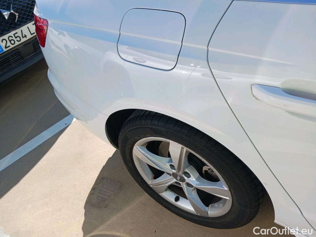  Audi  A4 AUDI  / 2019 / 4P / sedán Advanced 30 TDI 100kW (136CV) S tronic #37