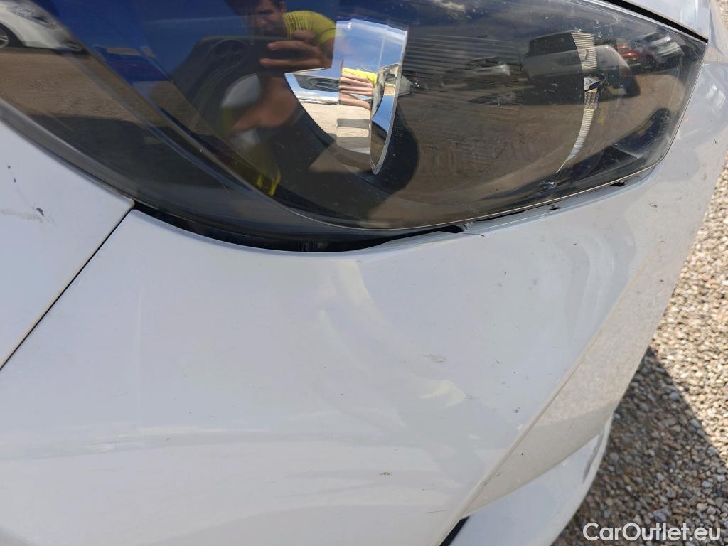  Toyota  Yaris TOYOTA  / 2020 / 5P / berlina con portón 1.5 120H Business Plus #28