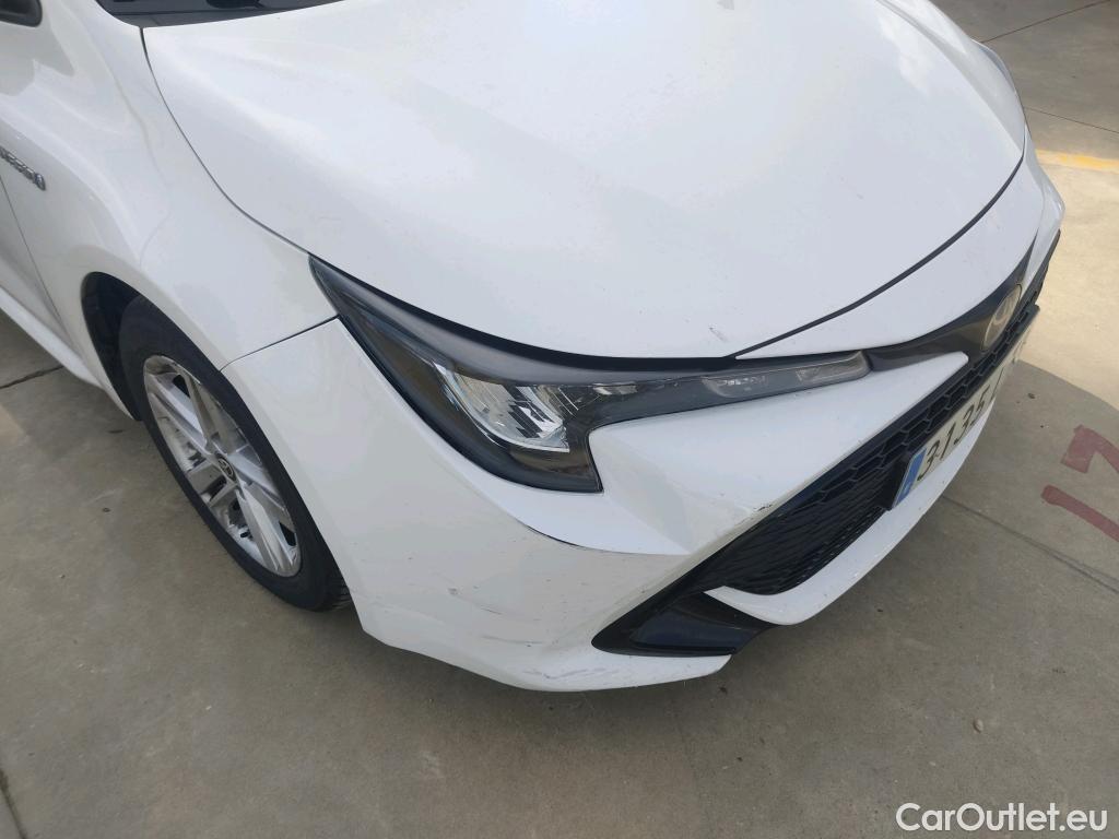  Toyota  Corolla TOYOTA  / 2019 / 5P / familiar 1.8 125H ACTIVE TECH E-CVT TOU SPORT #32