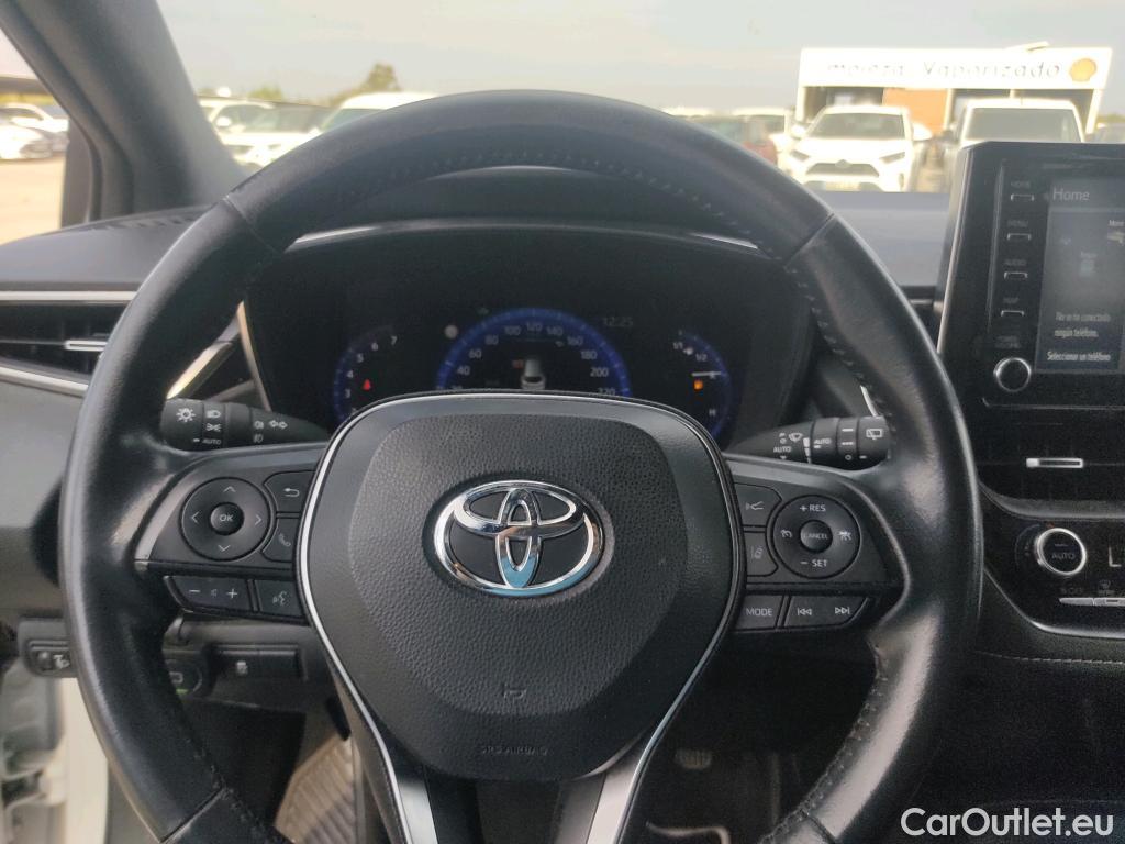  Toyota  Corolla TOYOTA  / 2019 / 5P / familiar 1.8 125H ACTIVE TECH E-CVT TOU SPORT #15