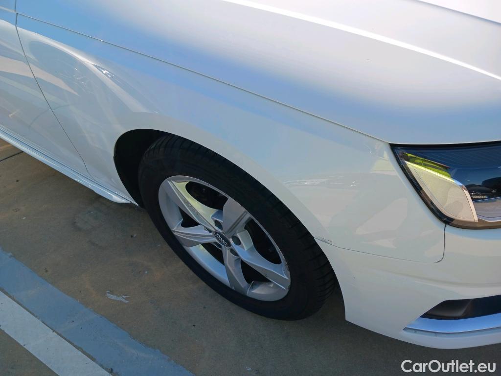  Audi  A4 AUDI  / 2019 / 4P / sedán Advanced 30 TDI 100kW (136CV) S tronic #17