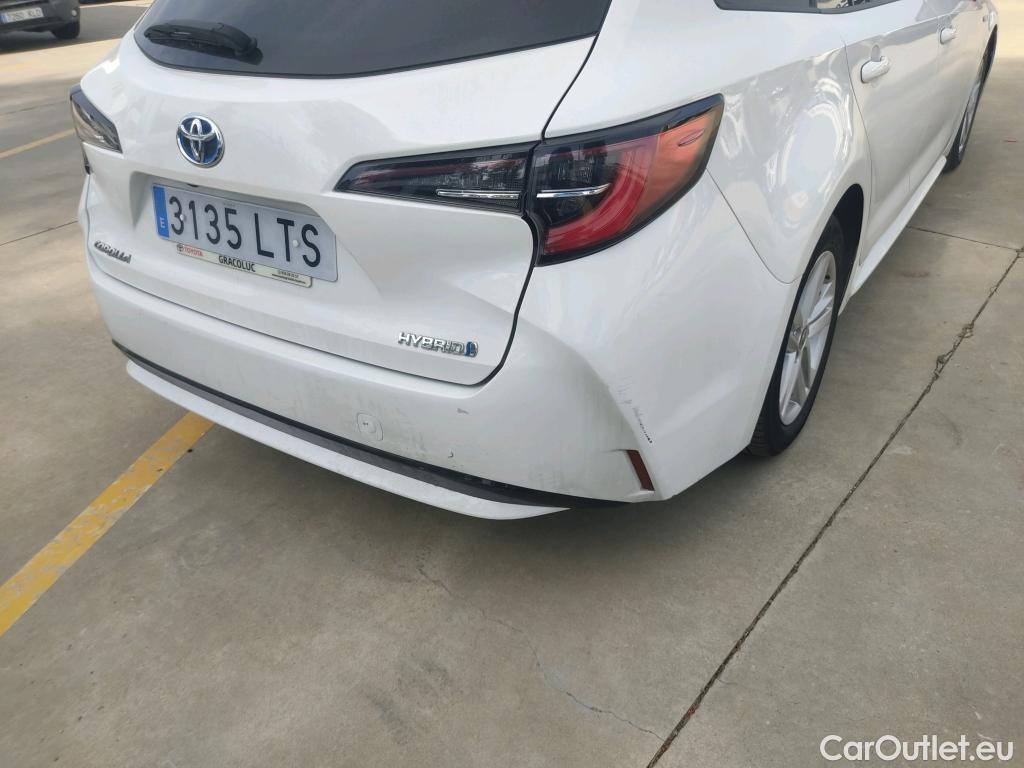  Toyota  Corolla TOYOTA  / 2019 / 5P / familiar 1.8 125H ACTIVE TECH E-CVT TOU SPORT #24